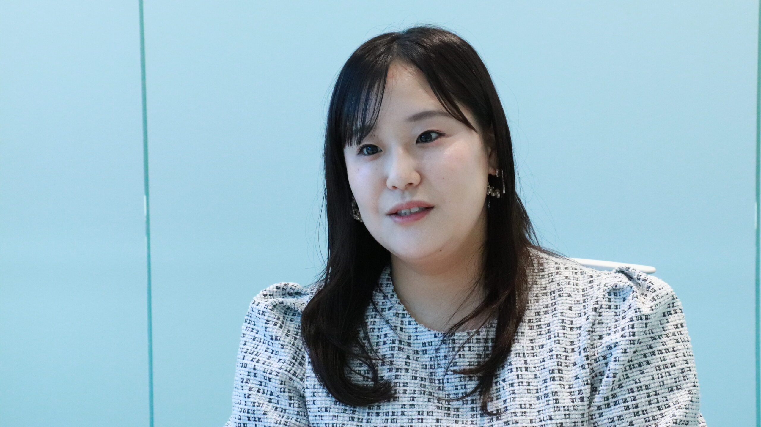 女性特有の症状や疾患についての施策を会社に導入する際の障壁や課題があれば教えてください。